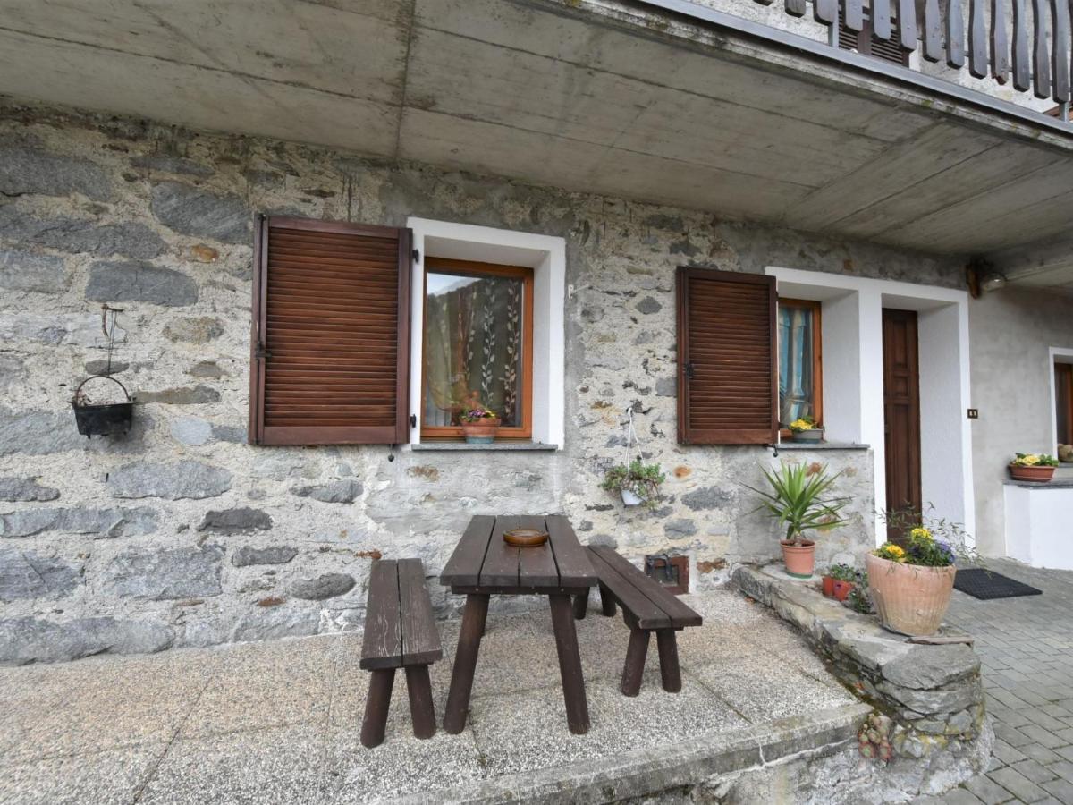 Apartment Mariella By Interhome Mazzo di Valtellina Exteriör bild